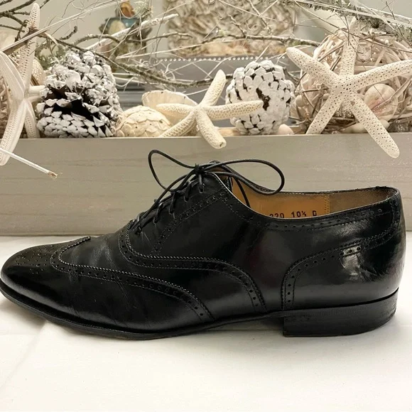 SALVATORE FERRAGAMO BLACK OXFORD LACE UP DRESS SHOES SIZE 10.5 D display picture 1